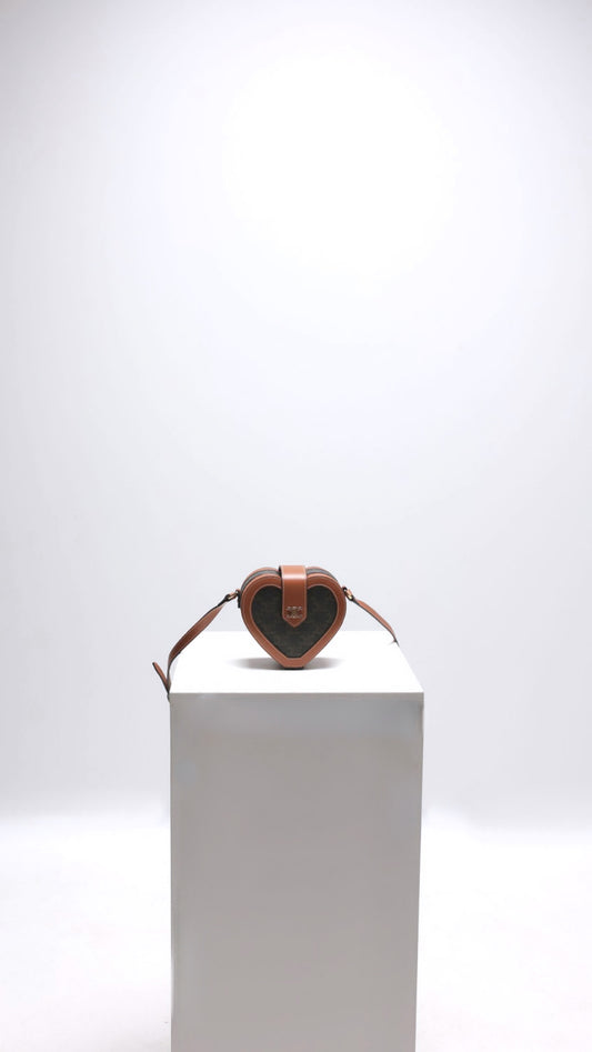 CELINE - HEART TAMBOUR