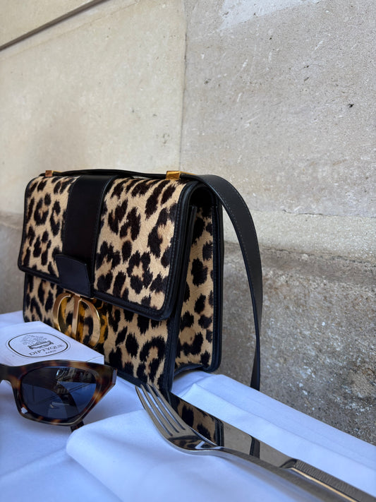 DIOR - 30 MONTAIGNE